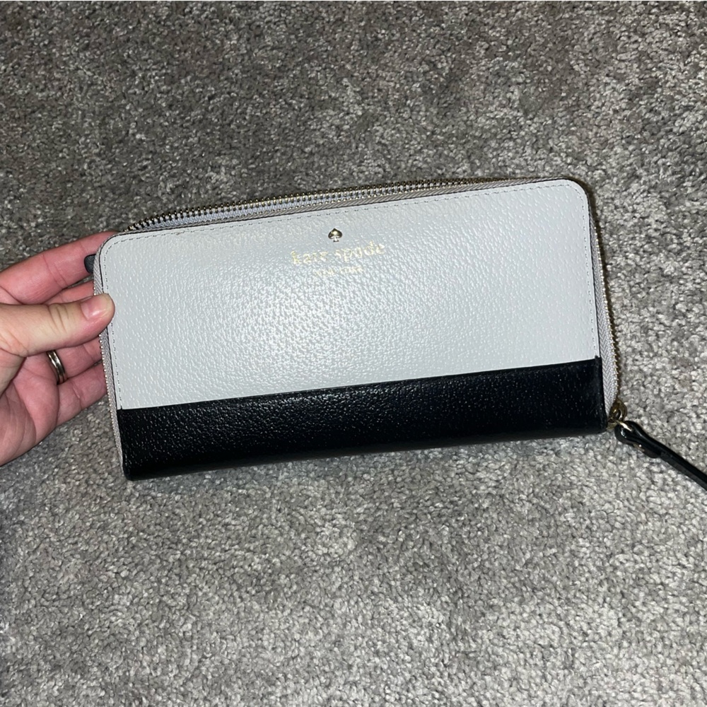 Kate Spade two tone wallet